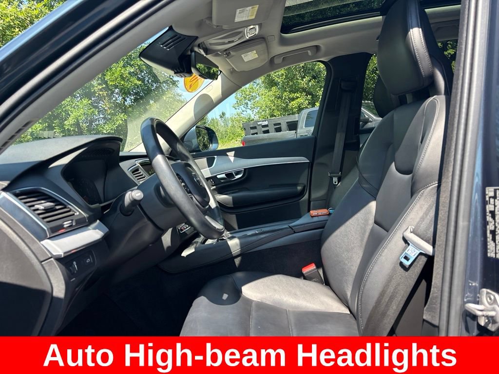 Used 2022 Volvo XC90 T5 Momentum w/ Climate Package AWD/4WD image 10
