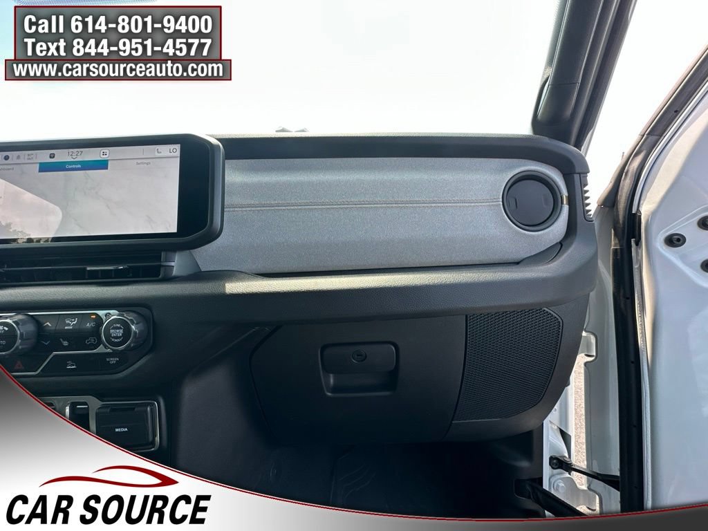 Used 2024 Jeep Wrangler Sport AWD/4WD image 24
