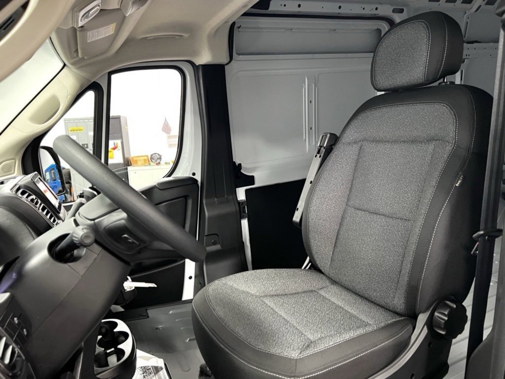 Used 2024 RAM ProMaster 1500 w/ Convenience Group image 18
