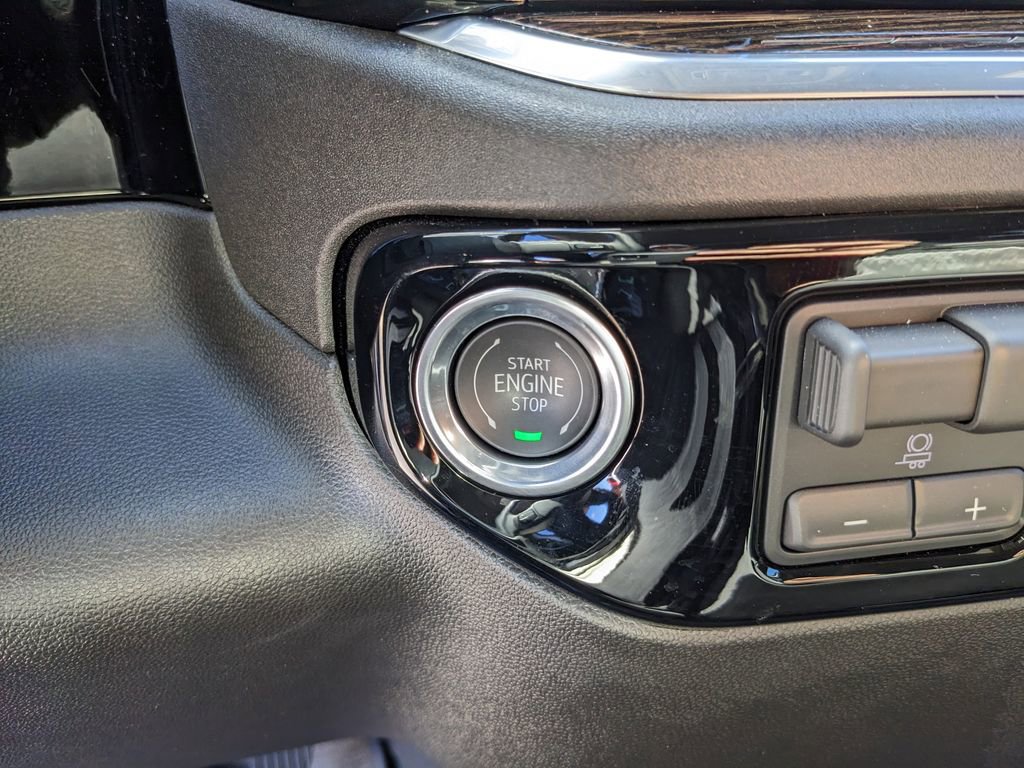 Used 2026 GMC Sierra 1500 Elevation image 28