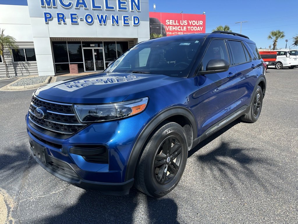 Used 2022 Ford Explorer XLT w/ Class IV Trailer Tow Package image 2