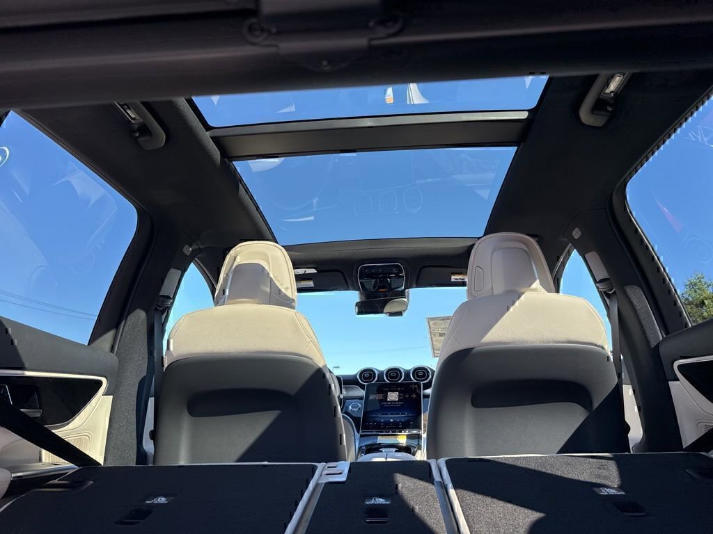 Used 2026 Mercedes-Benz GLC 300 4MATIC image 30