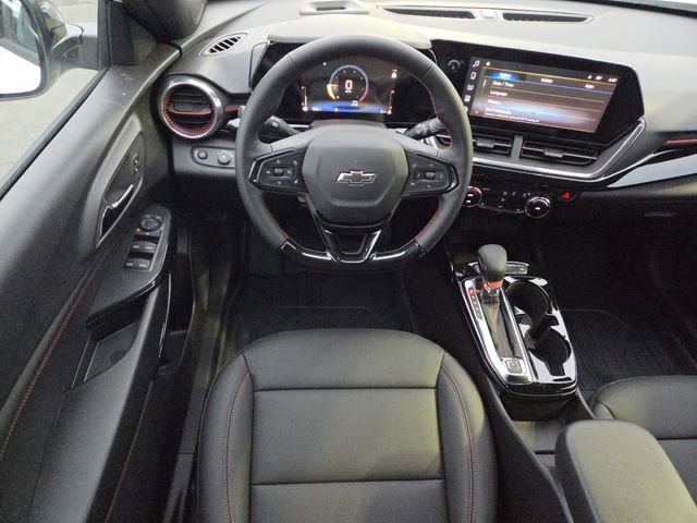 New 2026 Chevrolet Trax RS w/ Driver Confidence Package image 31