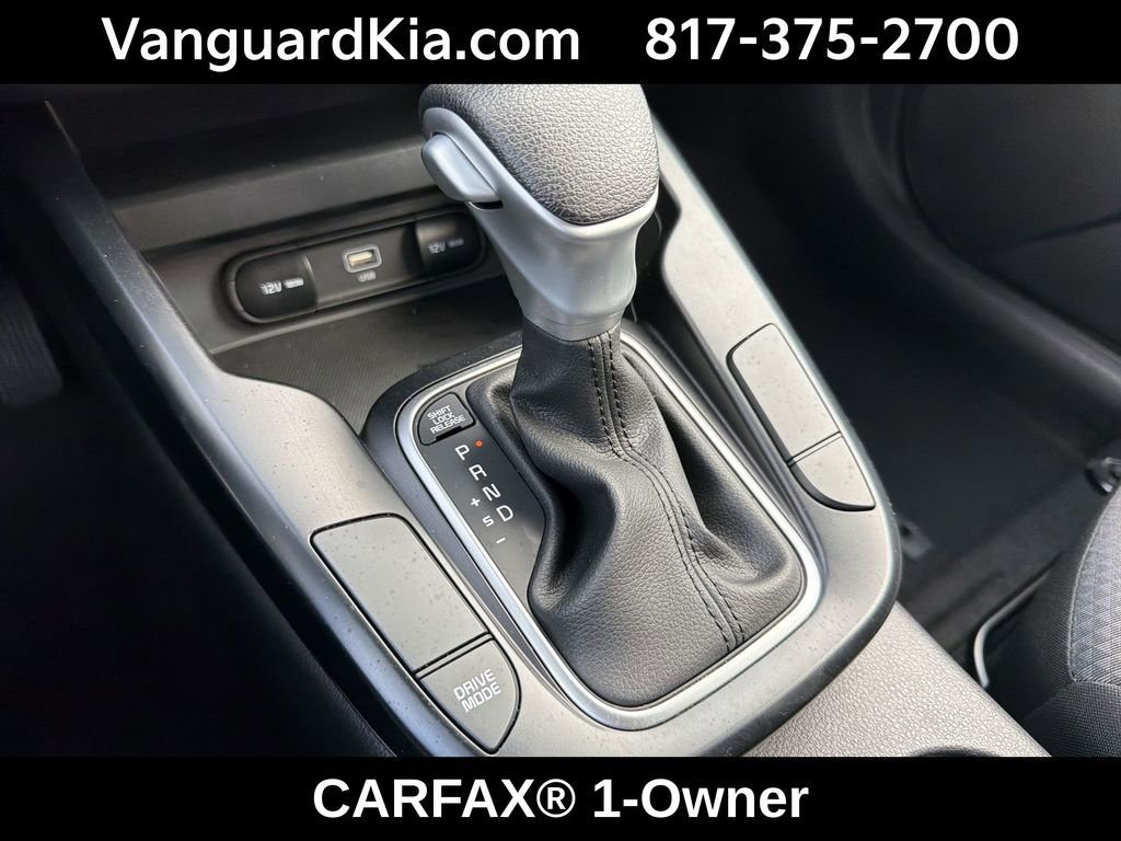 Certified 2025 Kia Soul LX FWD image 23