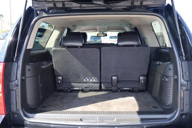 Used 2014 Chevrolet Suburban LT AWD/4WD image 24