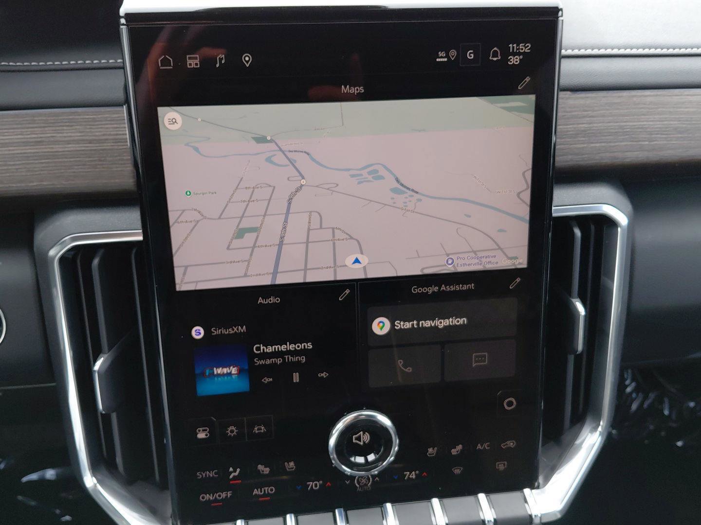 New 2026 GMC Acadia Denali w/ Super Cruise Package image 33