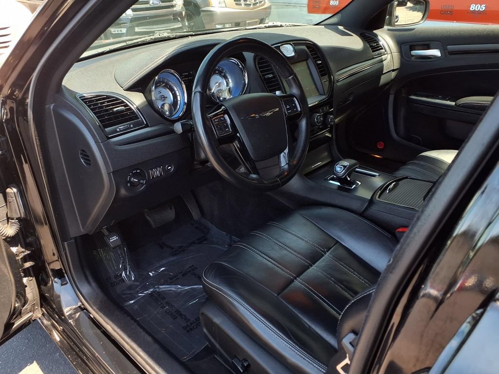 Used 2014 Chrysler 300 S w/ Light Group RWD image 12