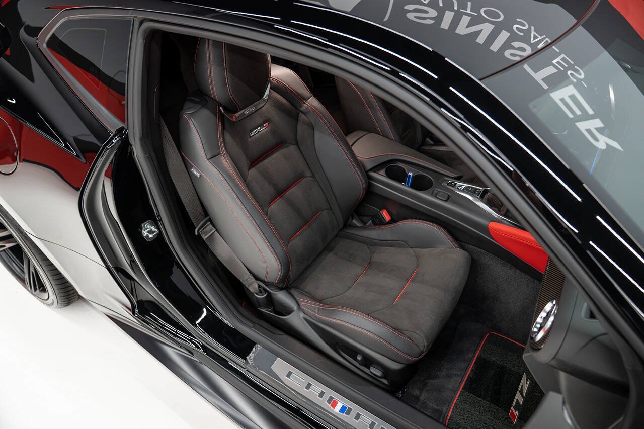 Used 2021 Chevrolet Camaro ZL1 RWD image 67