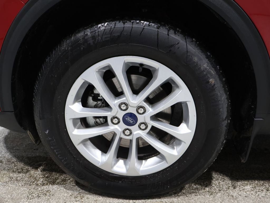 Used 2022 Ford Escape SE w/ Cold Weather Package image 9