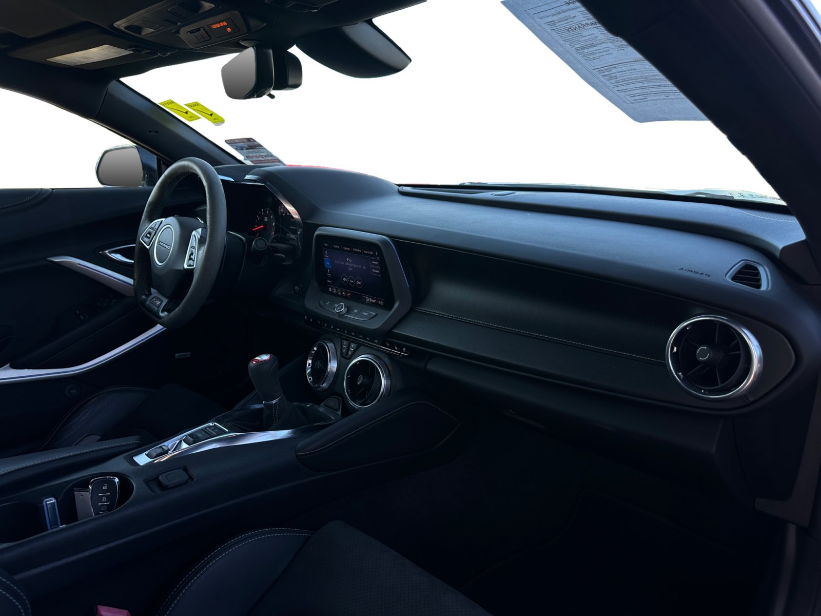 Used 2020 Chevrolet Camaro SS RWD image 11