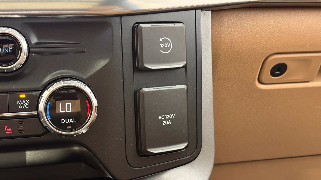 Used 2021 Ford F150 Lariat w/ Equipment Group 502A High AWD/4WD image 43