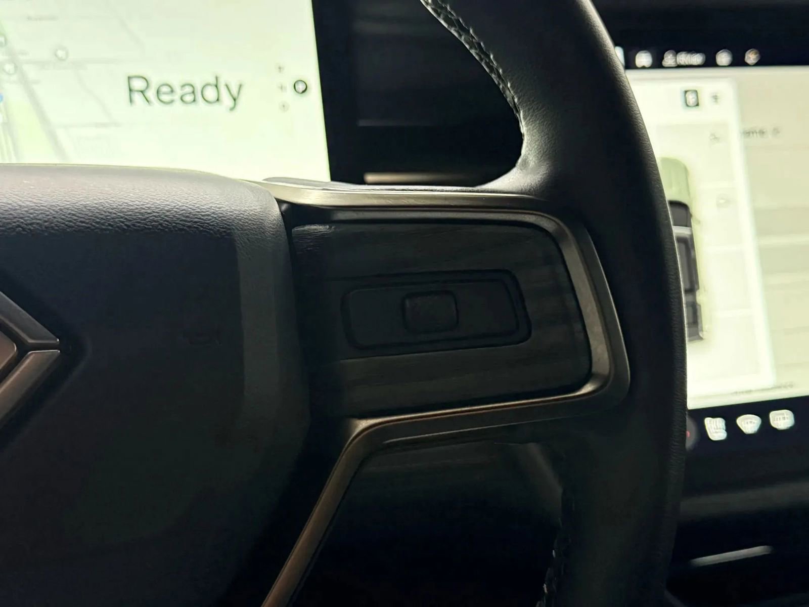 Used 2022 Rivian R1S Launch Edition image 30