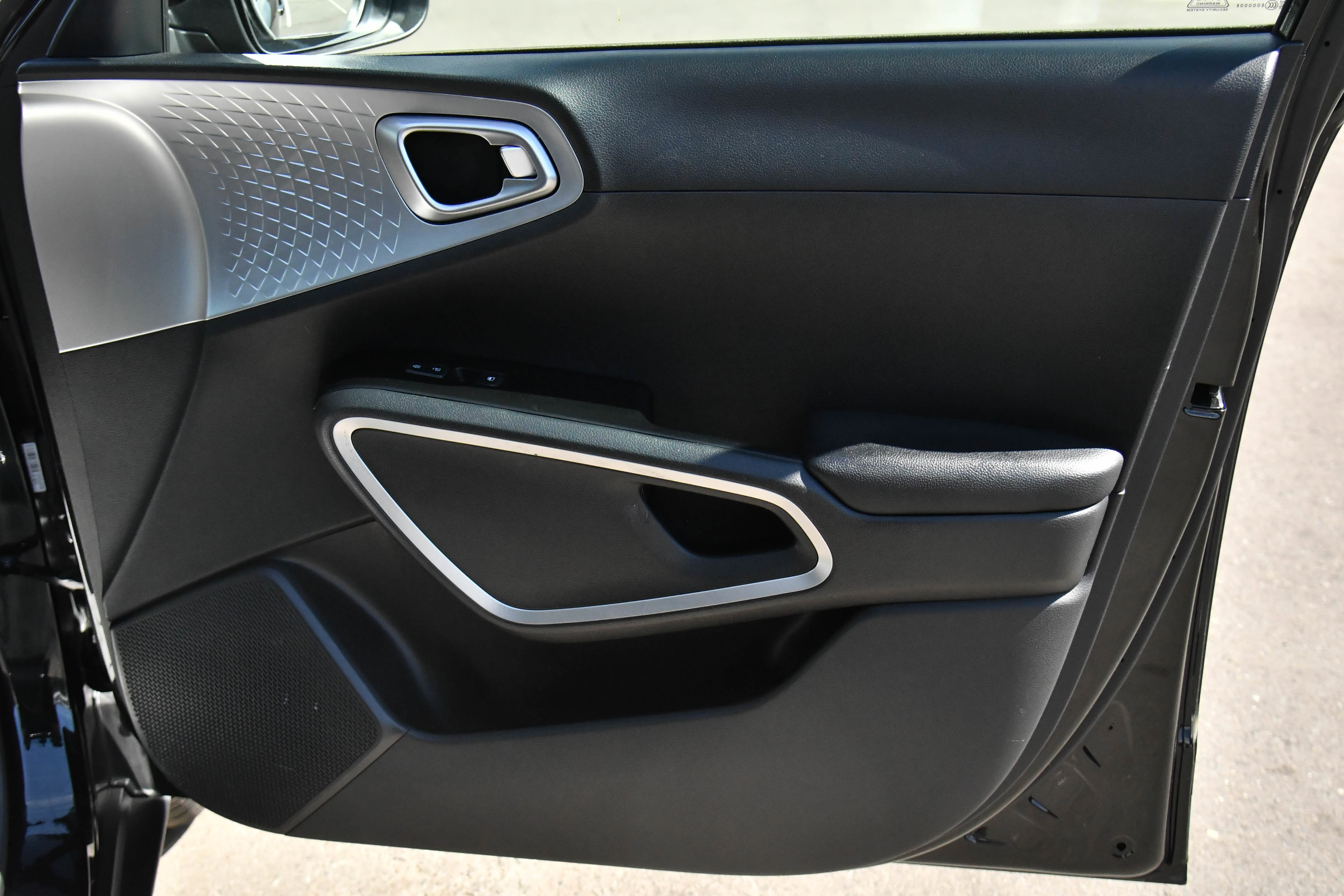 Used 2023 Kia Soul LX image 36