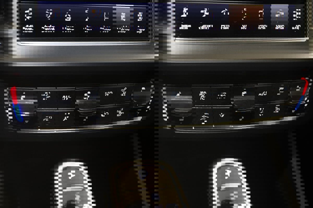 Used 2022 Maserati Levante Modena image 27