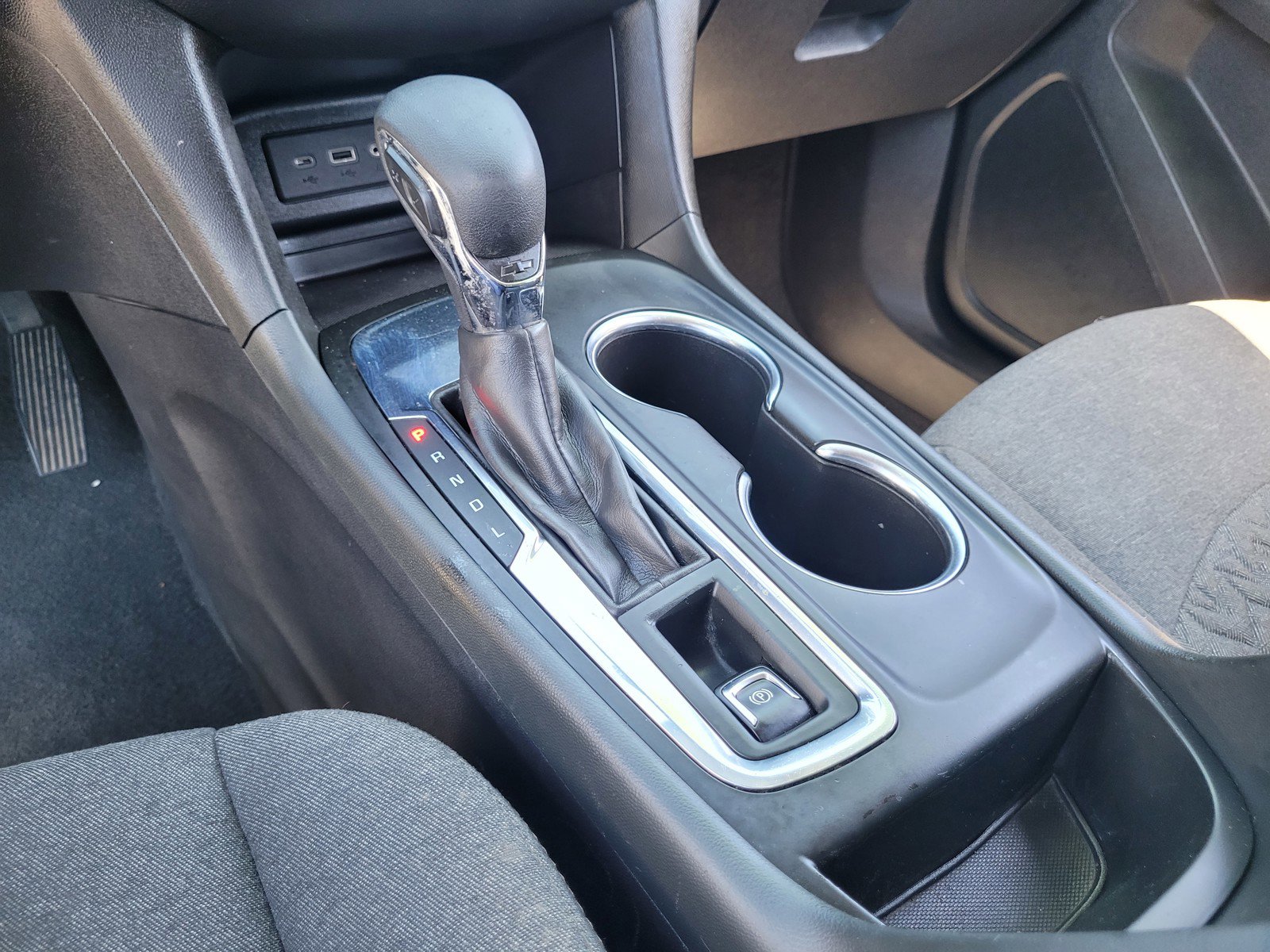 Used 2022 Chevrolet Equinox LT FWD image 21
