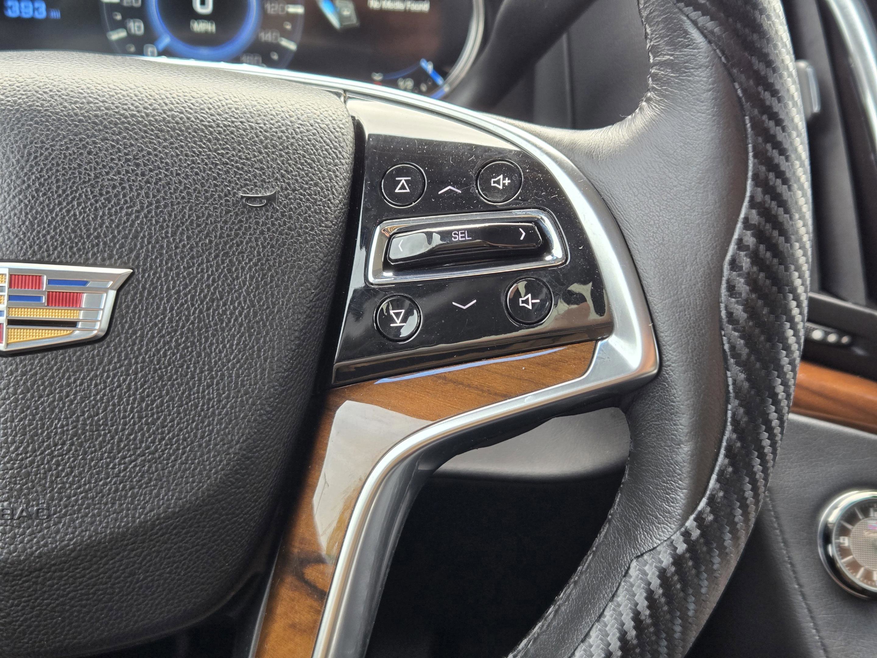 Used 2016 Cadillac Escalade Premium image 26