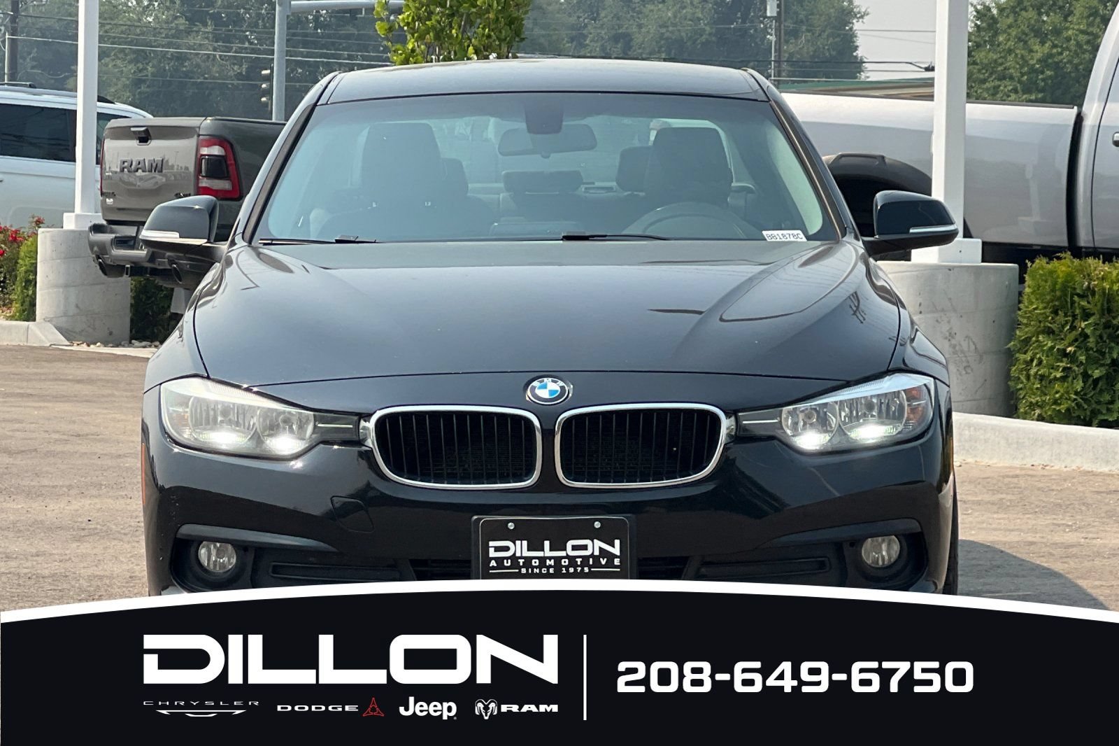 Used 2016 BMW 320i xDrive Sedan AWD/4WD image 12
