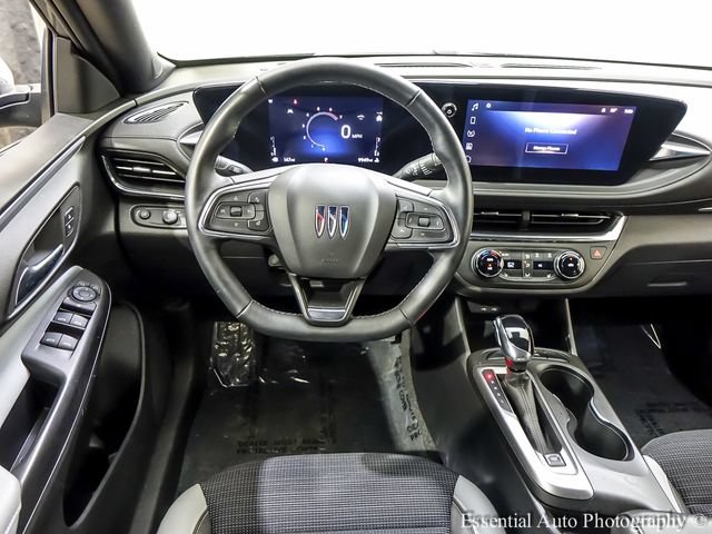 Used 2024 Buick Envista Preferred FWD image 3
