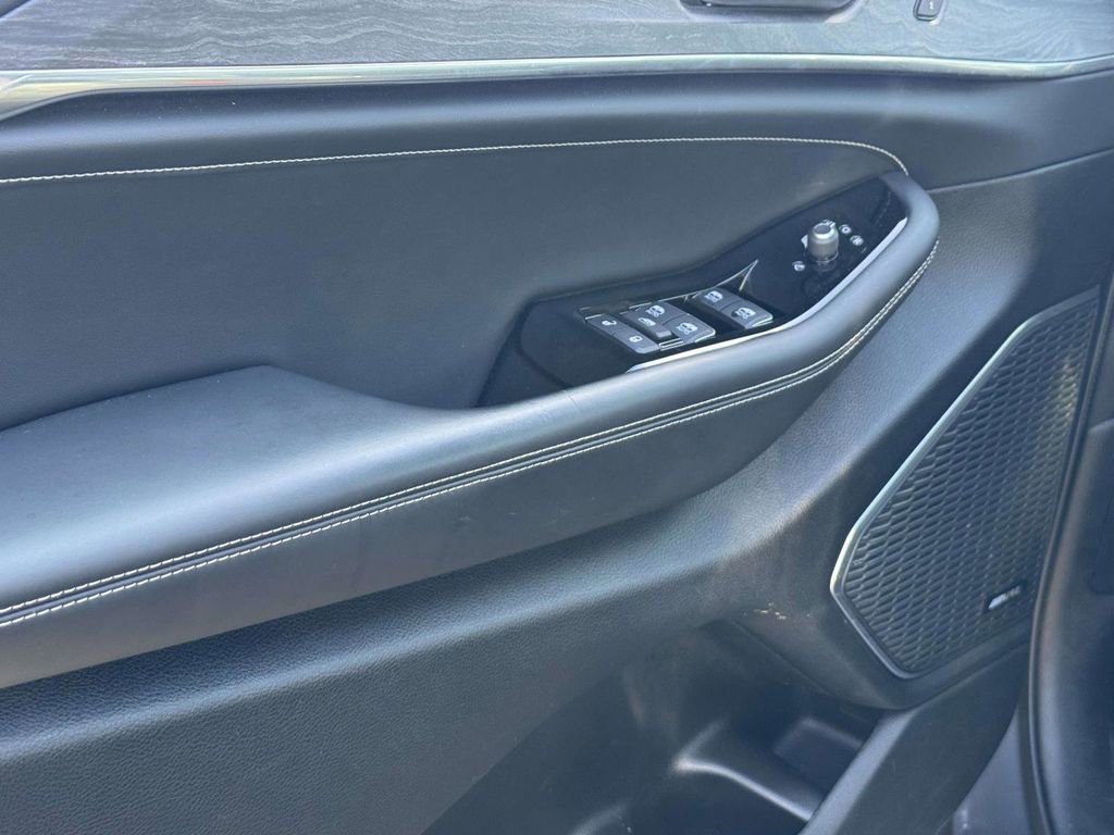 Used 2022 Jeep Grand Cherokee Overland image 29