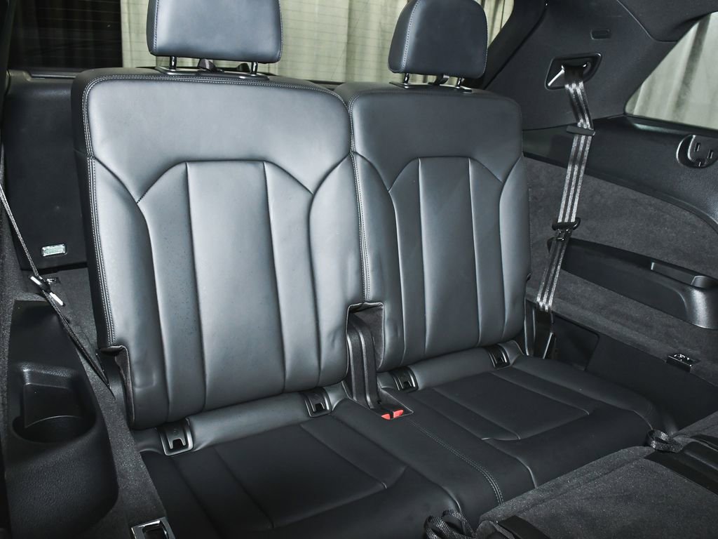 Used 2021 Audi SQ7 Premium Plus w/ Executive Package image 65