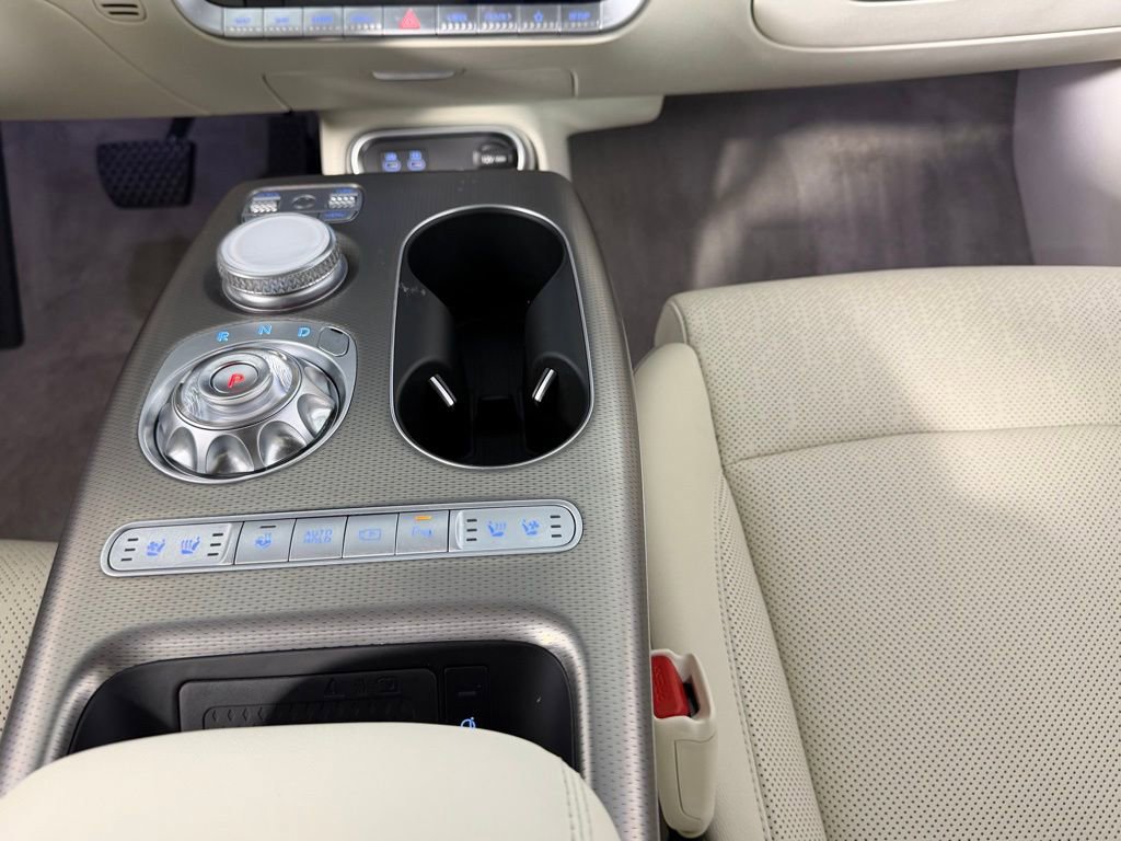 Used 2025 Genesis GV60 Advanced image 16