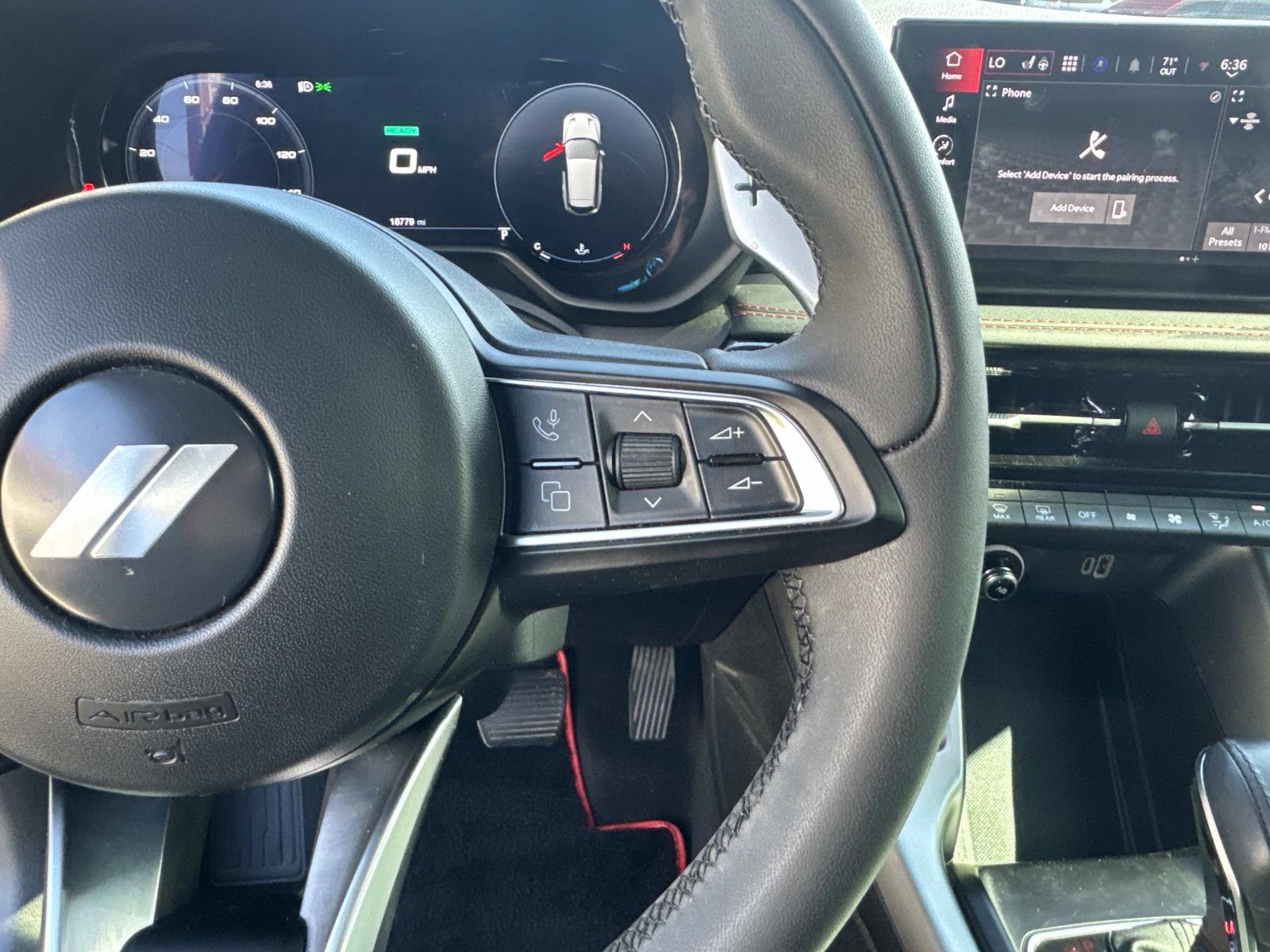 Used 2024 Dodge Hornet R/T w/ R/T Blacktop Package image 23