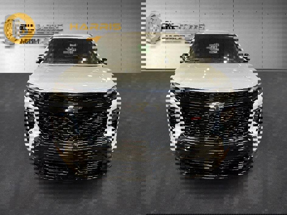 New 2026 Chevrolet Traverse RS w/ LPO, Floor Liner Package image 8