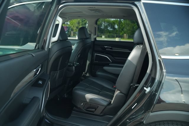 Used 2022 Kia Telluride EX w/ EX Premium Package FWD image 16