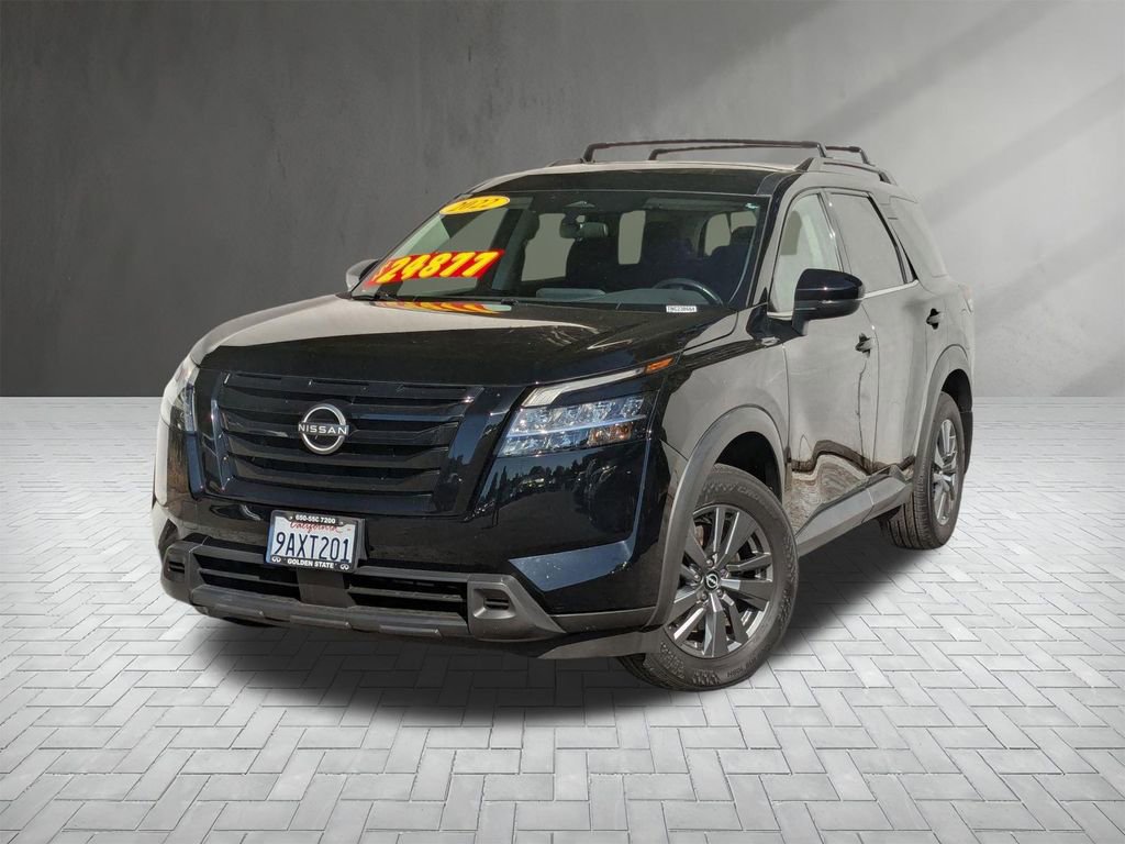 Used 2022 Nissan Pathfinder SV w/ SV Black Package