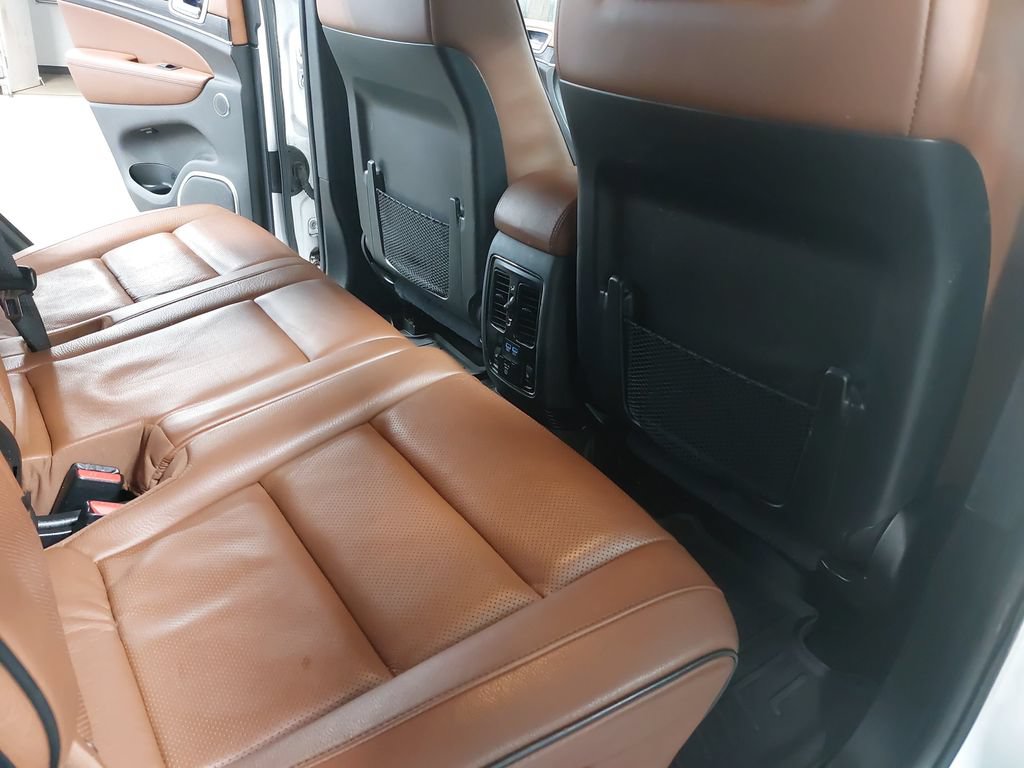 Used 2019 Jeep Grand Cherokee Summit AWD/4WD image 11