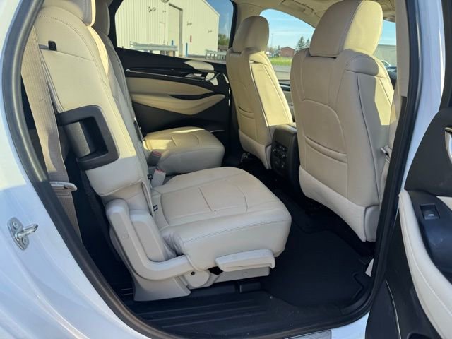 Used 2020 Buick Enclave Essence w/ Sound and Sites Package AWD/4WD image 13
