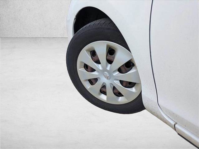 Used 2013 Toyota Prius C One image 8