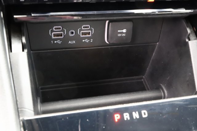 Used 2023 Jeep Grand Cherokee Laredo image 27