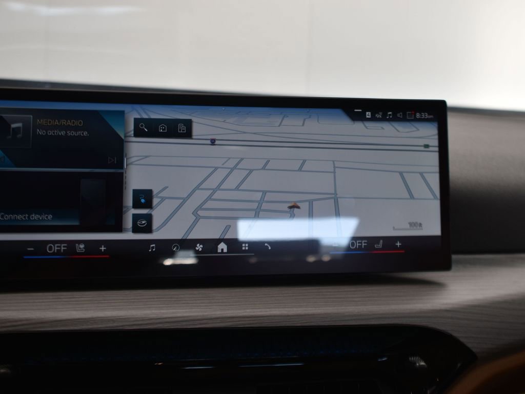 New 2025 BMW i4 eDrive40 w/ Premium Package RWD image 23