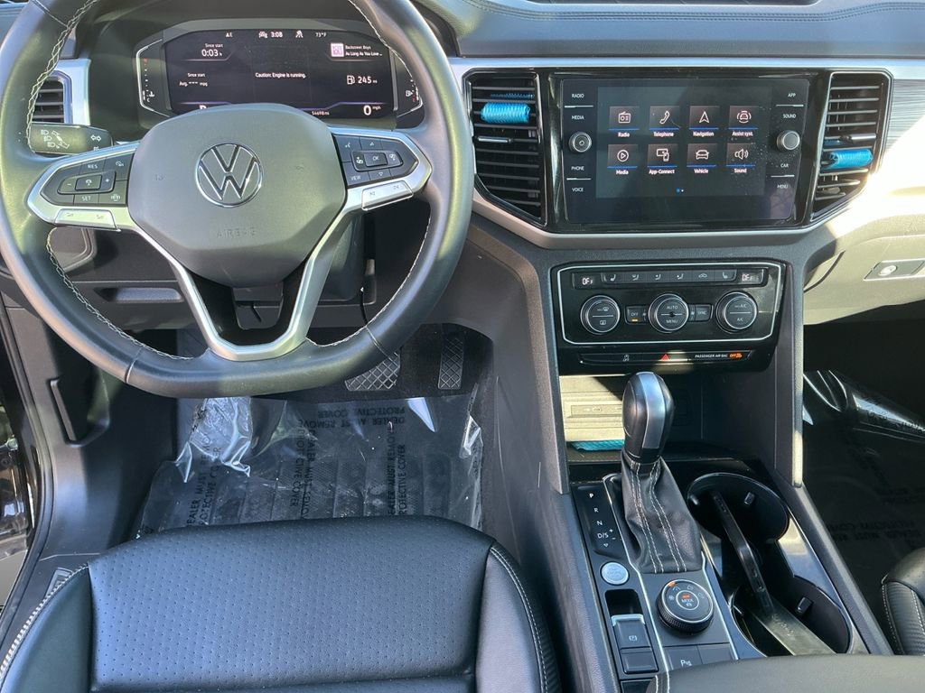 Used 2022 Volkswagen Atlas Cross Sport SE w/ Panoramic Sunroof Package image 10