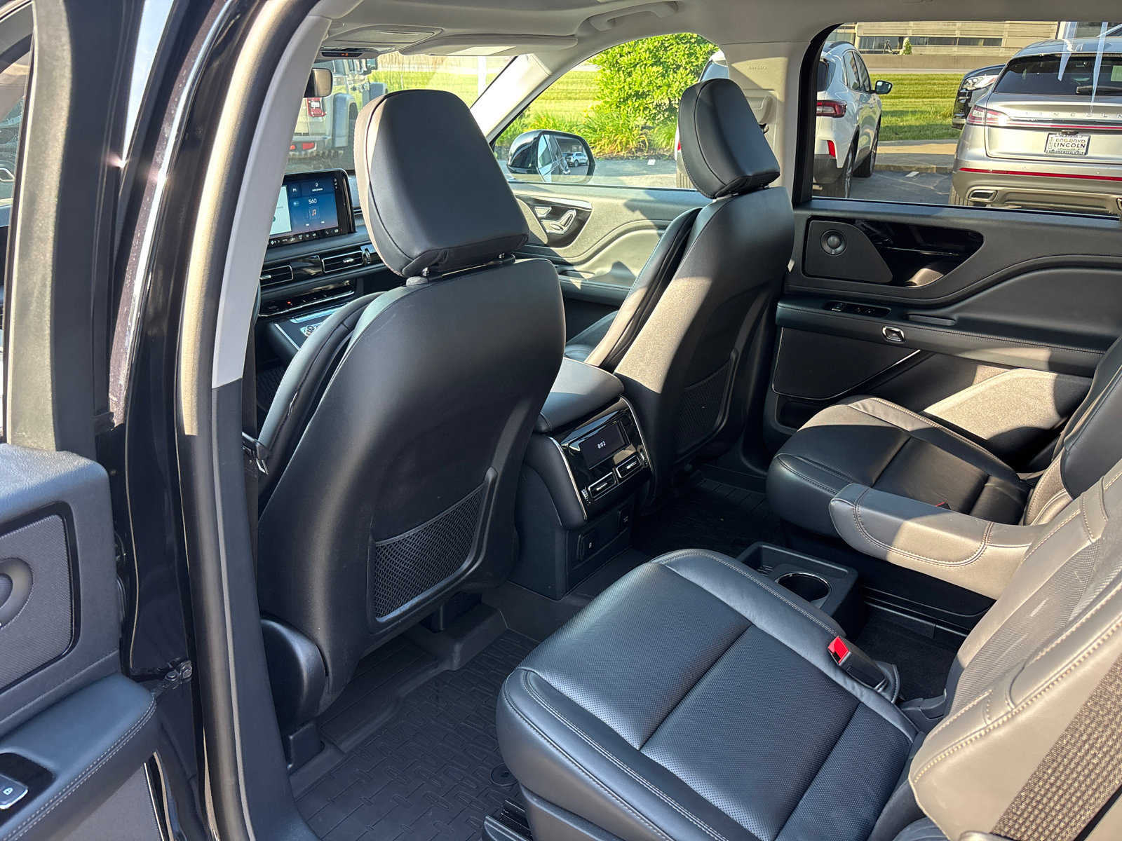 New 2025 Lincoln Aviator Reserve w/ Illumination Package image 29