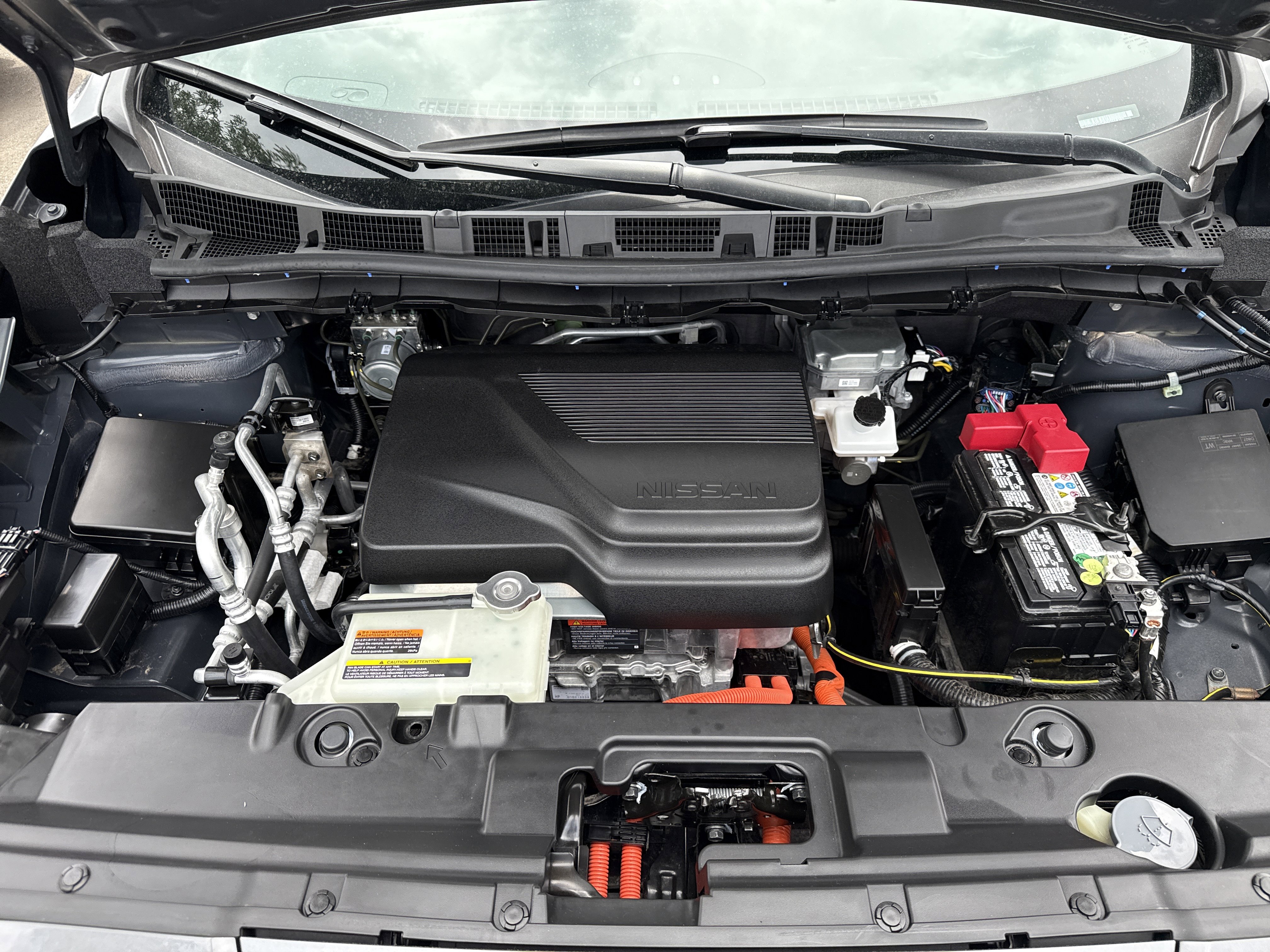 Certified 2025 Nissan Leaf SV Plus FWD image 13