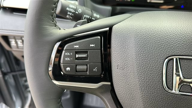 New 2026 Honda Odyssey Touring image 11