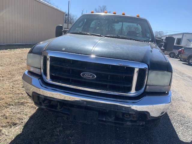 Used 2004 Ford F250 XL image 3