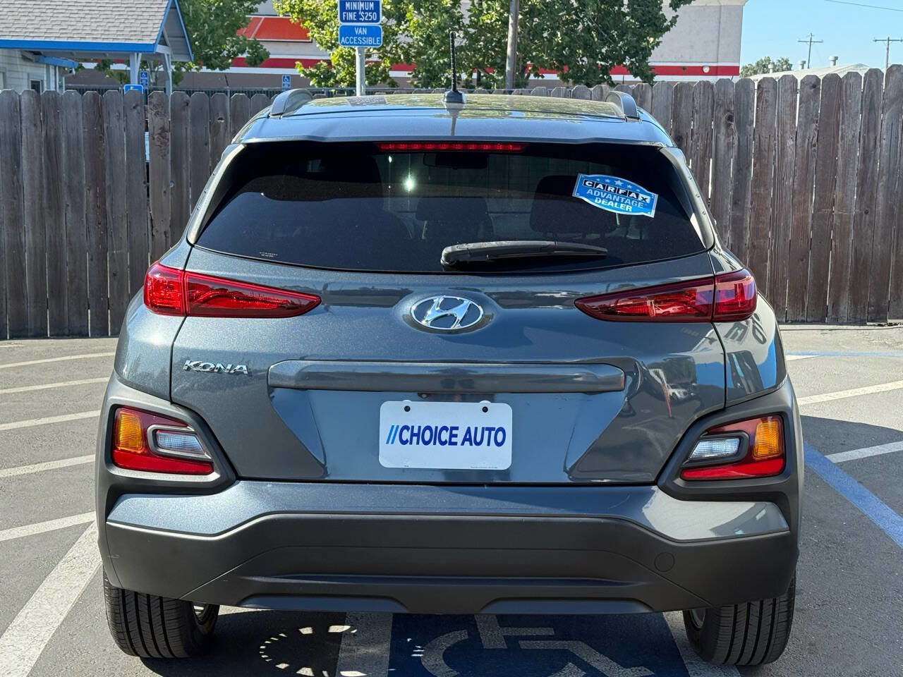Used 2020 Hyundai Kona SEL image 4