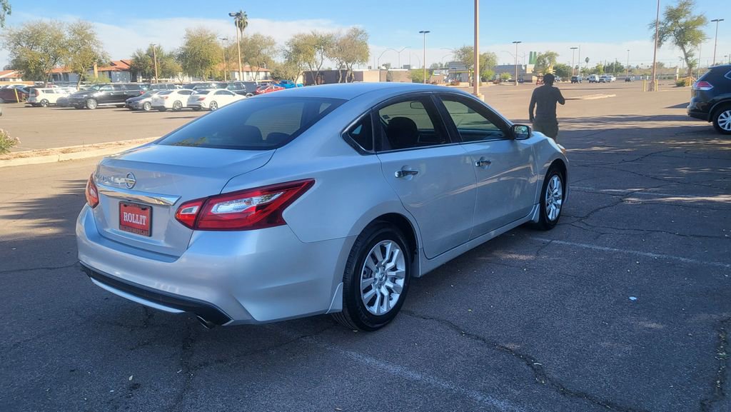 Used 2016 Nissan Altima 2.5 S w/ Power Driver Seat Package image 9