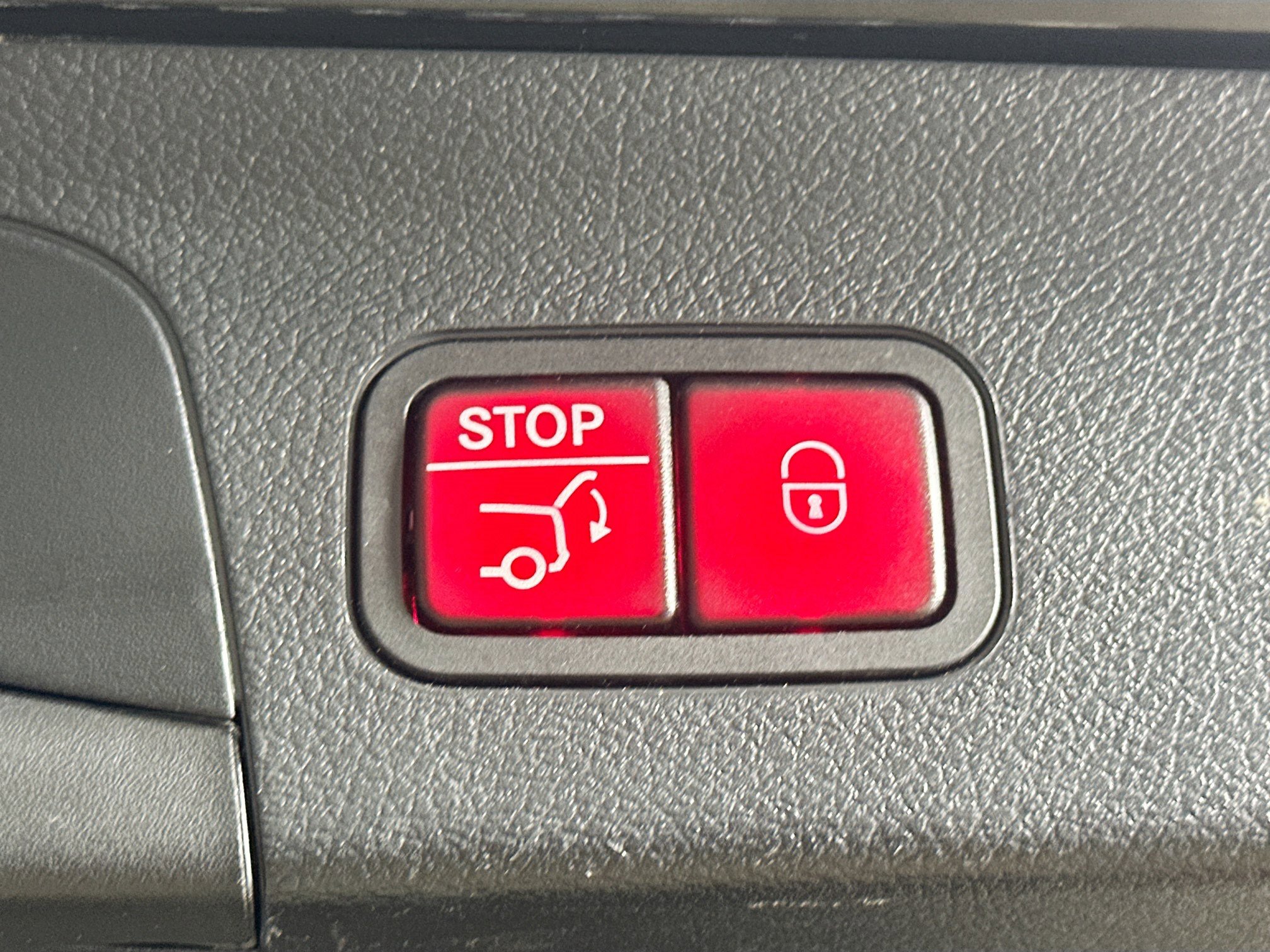 Certified 2024 Mercedes-Benz GLS 580 4MATIC image 35