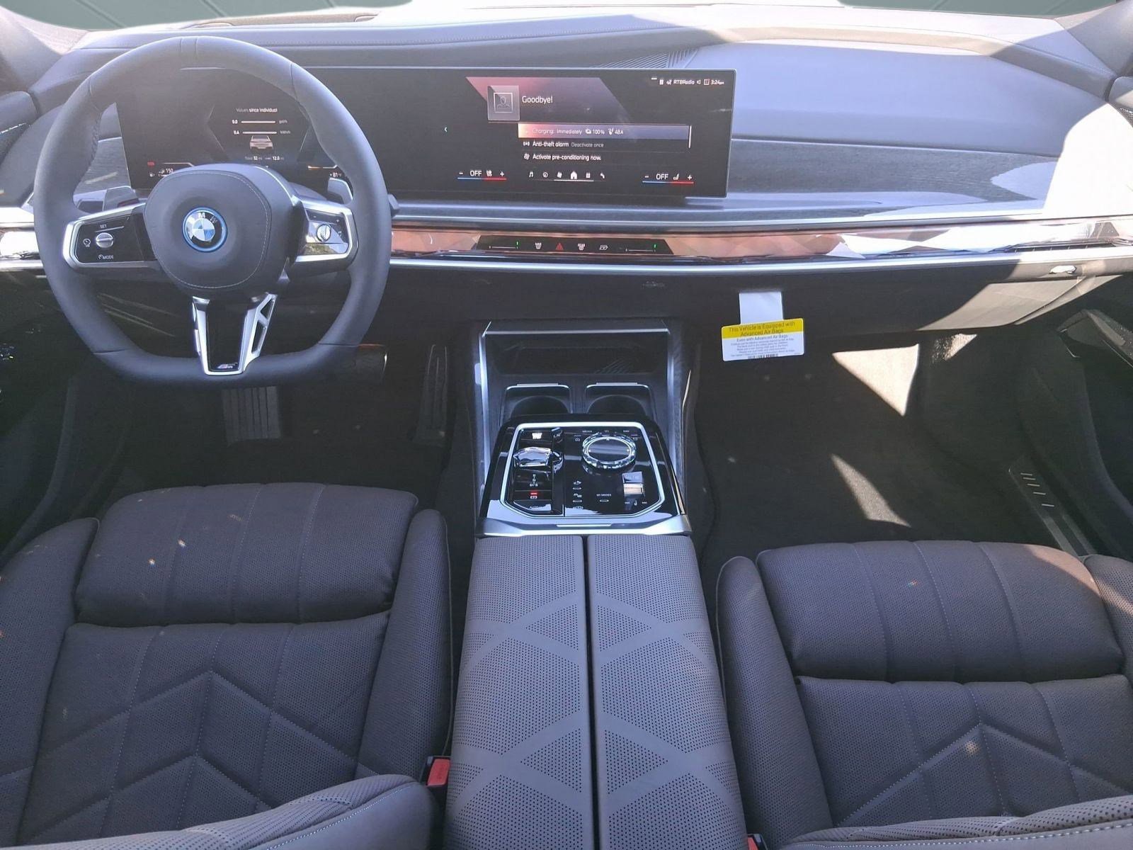New 2026 BMW 750e xDrive w/ Premium Package AWD/4WD image 13
