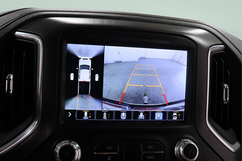 Used 2023 GMC Sierra 2500 AT4 w/ AT4 Premium Plus Package AWD/4WD image 12