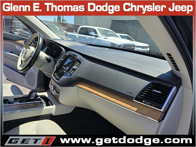 Used 2021 Volvo XC90 T8 Inscription Expression w/ Advanced Package image 34