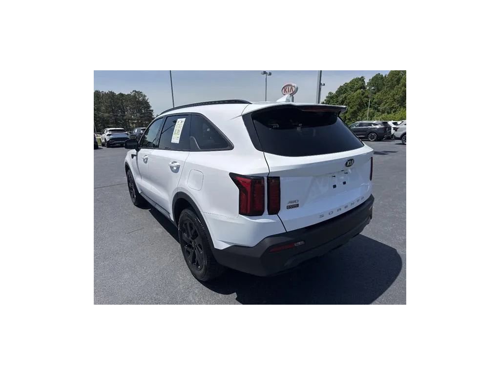 Used 2021 Kia Sorento S AWD/4WD image 4