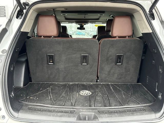 Used 2020 Buick Enclave Avenir w/ Avenir Technology Package image 24