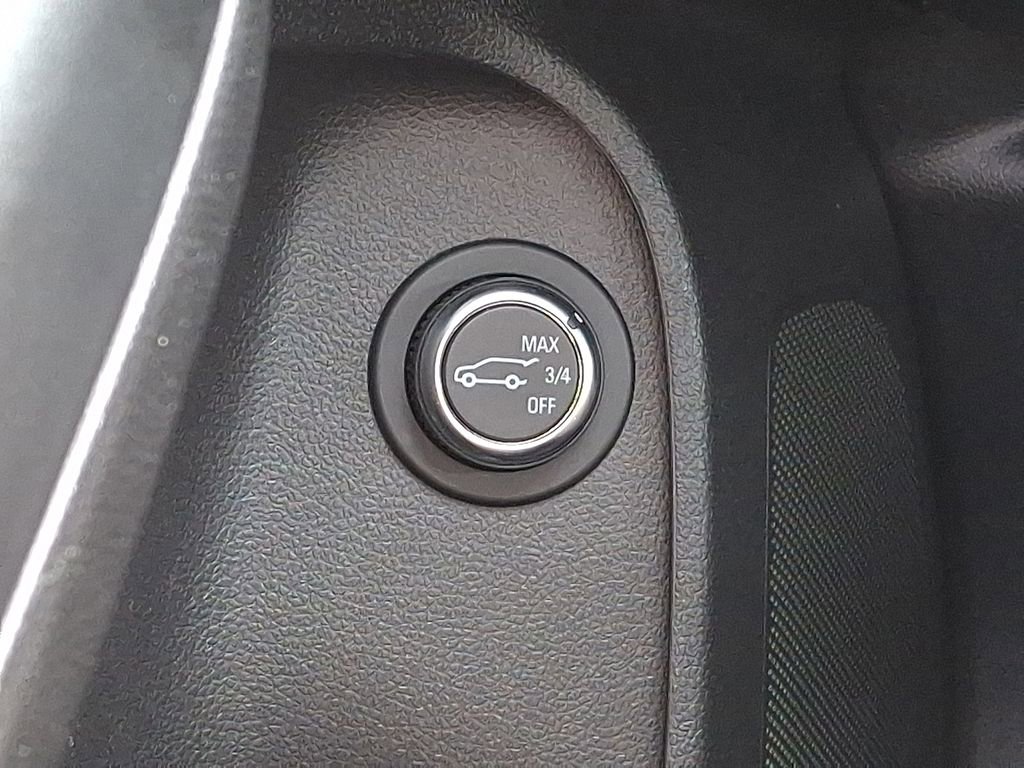 Used 2025 Buick Envista Avenir image 26