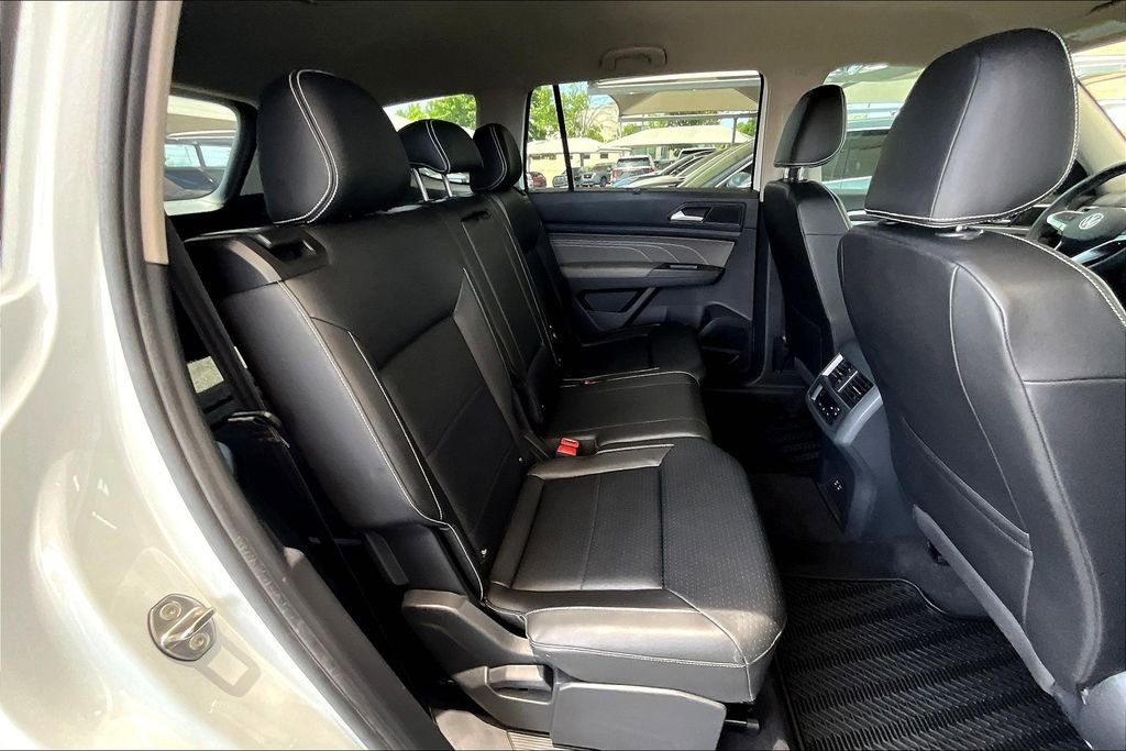 Used 2023 Volkswagen Atlas SE image 38