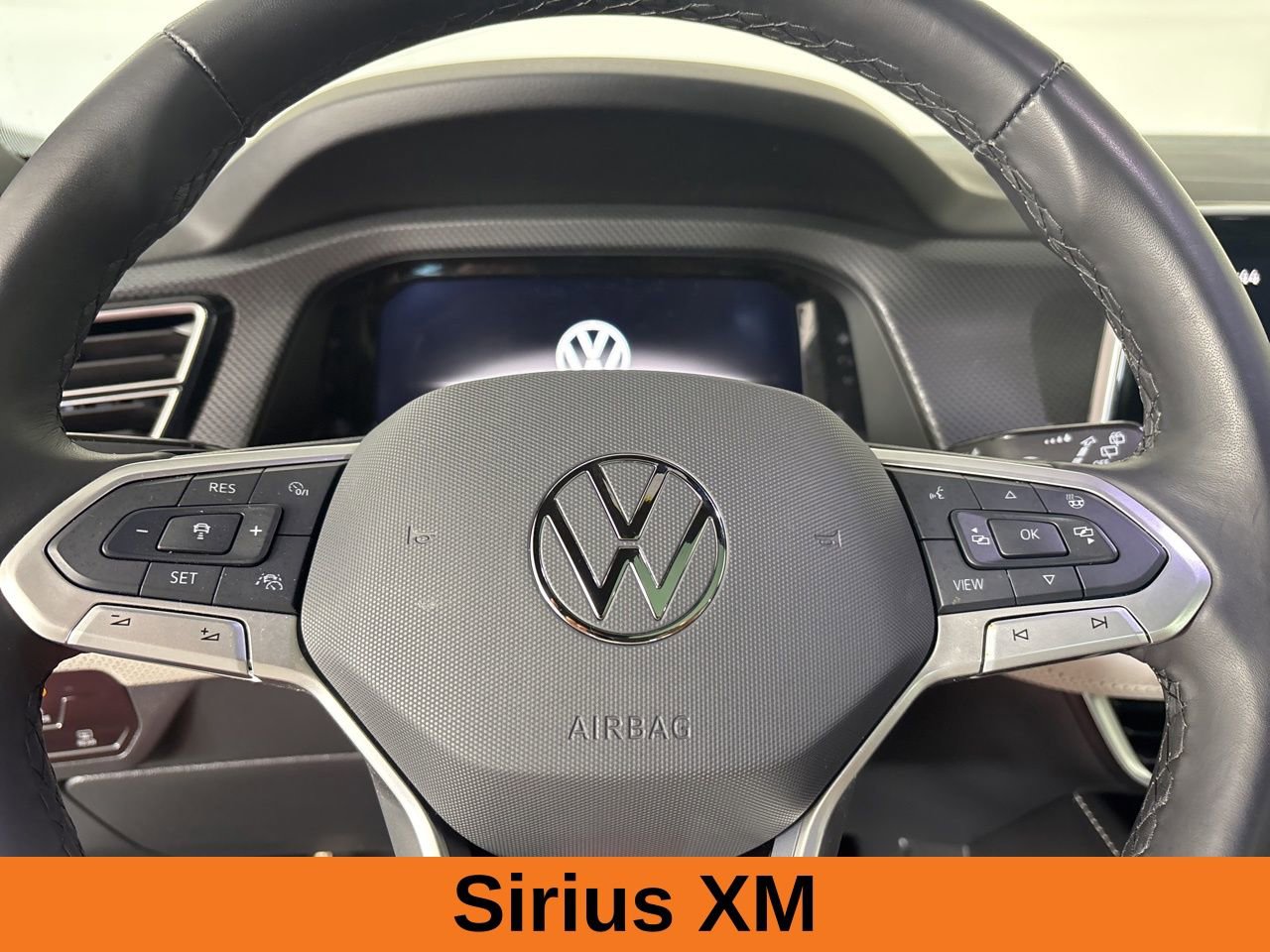 Used 2025 Volkswagen Atlas Cross Sport SEL Premium R-Line image 12